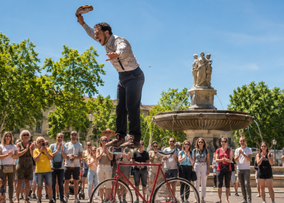 Visuel Le cirque de fontaine en fontaine